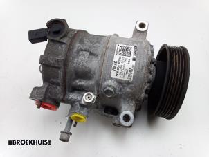 Used Air conditioning pump Volkswagen Crafter (SY) 2.0 TDI Price € 181,50 Inclusive VAT offered by Autobedrijf Broekhuis B.V.