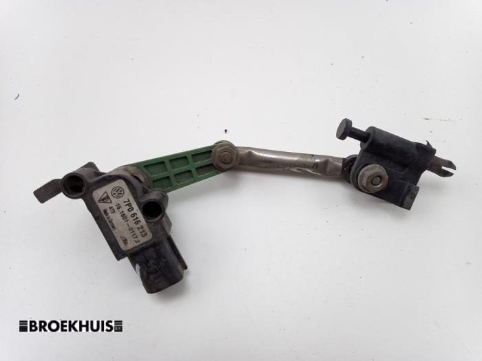 Xenon height adjustment Porsche Cayenne II 3.0 D V6 24V 7P0616213