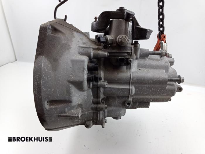 Gearbox from a Ford Focus 3 Wagon 1.0 Ti-VCT EcoBoost 12V 140 2018