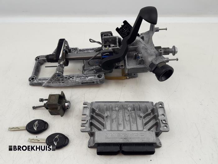Used Injection computer Mini Mini Cooper S (R53) 1.6 16V Price € 100,00 Margin scheme offered by Autobedrijf Broekhuis B.V.