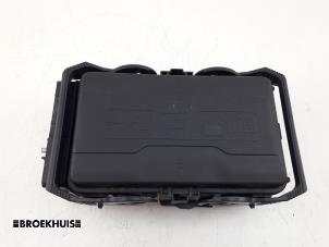 Used Fuse box Opel Insignia Sports Tourer 1.5 Turbo 16V 165 Price € 100,00 Margin scheme offered by Autobedrijf Broekhuis B.V.
