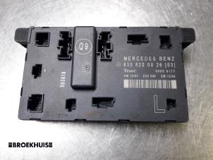 Usagé Module verrouillage central des portes Mercedes Vito (639.6) 2.2 111 CDI 16V Prix € 36,30 Prix TTC proposé par Autobedrijf Broekhuis B.V.