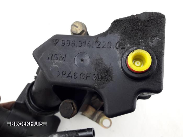 Power steering pump from a Porsche Boxster (986) 3.2 S 24V 2000