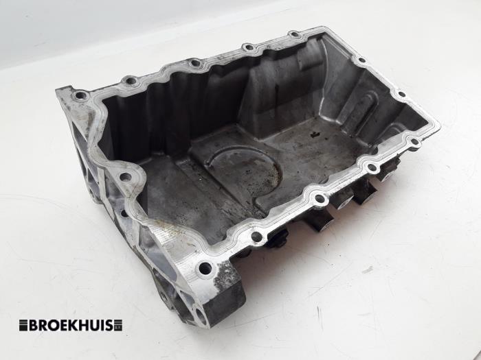 Usagé Couvercle carter Mini Mini Cooper S (R53) 1.6 16V Prix € 40,00 Règlement à la marge proposé par Autobedrijf Broekhuis B.V.