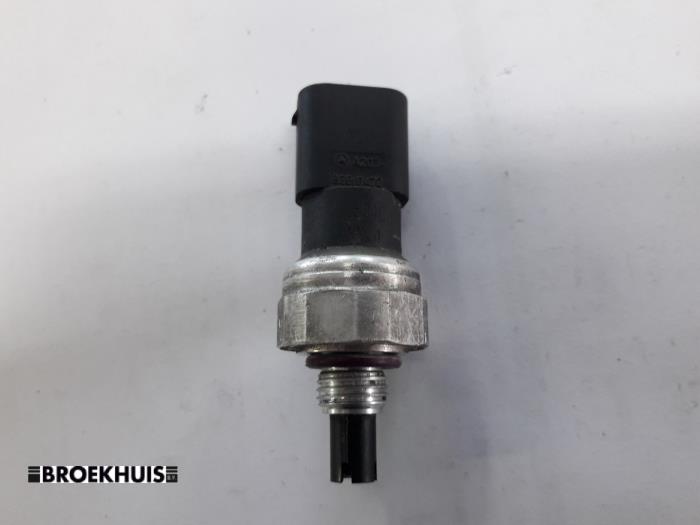 Begagnade Trycksensor, luftkonditionering Mercedes E (W211) 2.2 E-200 CDI 16V Pris € 15,00 Marginaltabell erbjuds av Autobedrijf Broekhuis B.V.