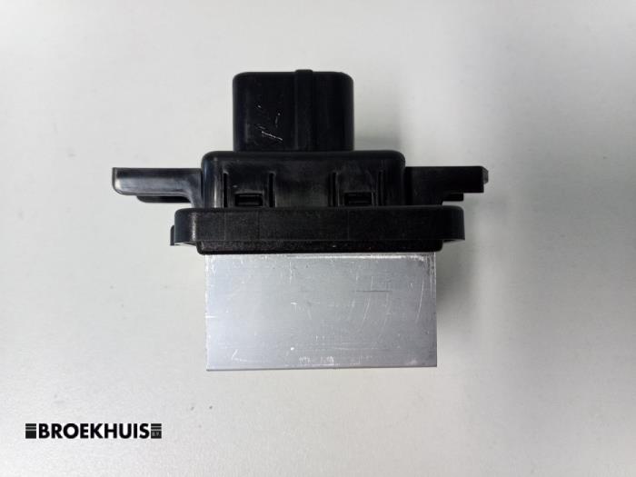 Heater resistor from a Mitsubishi Outlander (GF/GG) 2.0 16V 4x2 2020