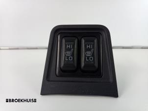 Used Seat heating switch Mitsubishi Outlander (GF/GG) 2.0 16V 4x2 Price € 40,00 Margin scheme offered by Autobedrijf Broekhuis B.V.