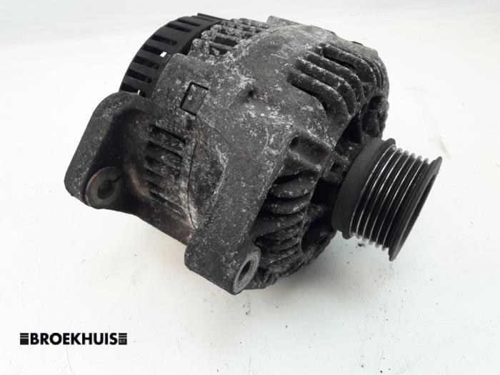 Usagé Dynamo Fiat Ducato (230/231/232/234) 2.5 TDI Maxi Prix € 30,25 Prix TTC proposé par Autobedrijf Broekhuis B.V.