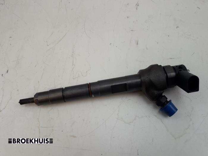 Usagé Injecteurs Skoda Octavia Combi (5EAC) 1.6 TDI GreenTec 16V Prix € 80,00 Règlement à la marge proposé par Autobedrijf Broekhuis B.V.