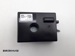 Used Antenna Amplifier BMW 3 serie Touring (F31) 320d 2.0 16V Price € 15,00 Margin scheme offered by Autobedrijf Broekhuis B.V.