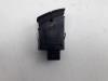 Panic lighting switch from a BMW 3 serie Touring (F31) 320d 2.0 16V 2013