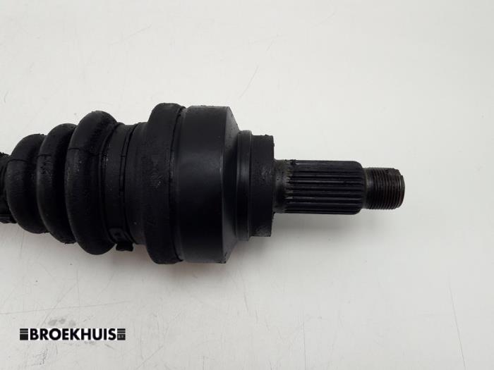 Drive shaft, rear left from a BMW 3 serie Touring (F31) 320d 2.0 16V 2013