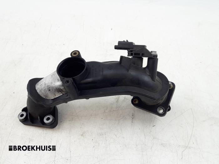 Gebrauchte Intercooler Rohr Volvo V60 I (FW/GW) 1.6 DRIVe Preis € 20,00 Margenregelung angeboten von Autobedrijf Broekhuis B.V.
