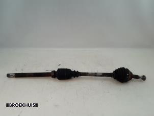 Used Front drive shaft, right Fiat Ducato (243/244/245) 2.8 JTD Price € 60,50 Inclusive VAT offered by Autobedrijf Broekhuis B.V.