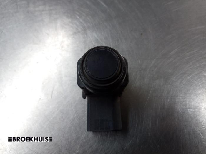 Usados Sensor PDC Volkswagen Touareg (7LA/7L6) 3.2 V6 24V Precio € 20,00 Norma de margen ofrecido por Autobedrijf Broekhuis B.V.
