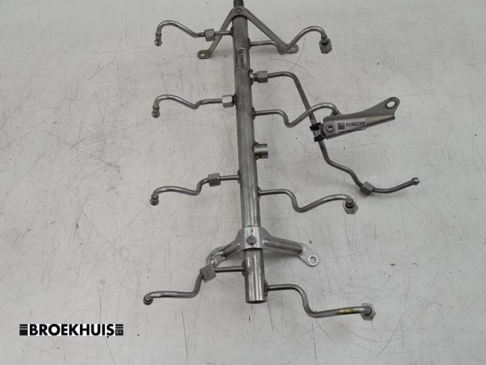 Usagé Système d'injection Porsche Panamera (970) 4.8 V8 32V GTS Prix € 100,00 Règlement à la marge proposé par Autobedrijf Broekhuis B.V.