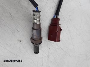 Lambda probe from a Volkswagen Golf VIII (CD1) 1.0 eTSI 12V 2021