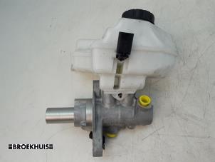 Used Brake pump Volkswagen Golf VIII (CD1) 1.0 eTSI 12V Price € 40,00 Margin scheme offered by Autobedrijf Broekhuis B.V.