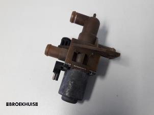 Used Electric heater valve Mercedes Vito (638.0) 2.2 CDI 112 16V Price € 24,20 Inclusive VAT offered by Autobedrijf Broekhuis B.V.