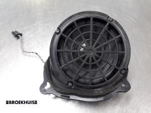 Gebrauchte Lautsprecher Mercedes SLK (R170) 2.3 230 K 16V Preis € 25,00 Margenregelung angeboten von Autobedrijf Broekhuis B.V.