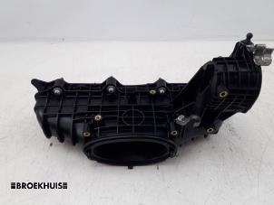 Used Intake manifold Mercedes Sprinter 5t (906.15/906.25) 513 CDI 16V Price € 96,80 Inclusive VAT offered by Autobedrijf Broekhuis B.V.