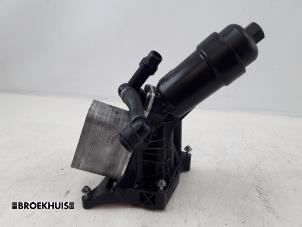 Used Oil filter housing BMW 5 serie Touring (F11) 520d 16V Price € 100,00 Margin scheme offered by Autobedrijf Broekhuis B.V.