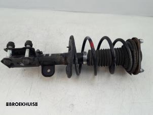 Used Front shock absorber rod, right Toyota Prius (ZVW3) 1.8 16V Price € 60,00 Margin scheme offered by Autobedrijf Broekhuis B.V.