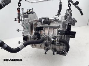 Używane Silnik elektryczny samochodu elektrycznego Kia Niro I (DE) 64 kWh Cena € 1.500,00 Procedura marży oferowane przez Autobedrijf Broekhuis B.V.