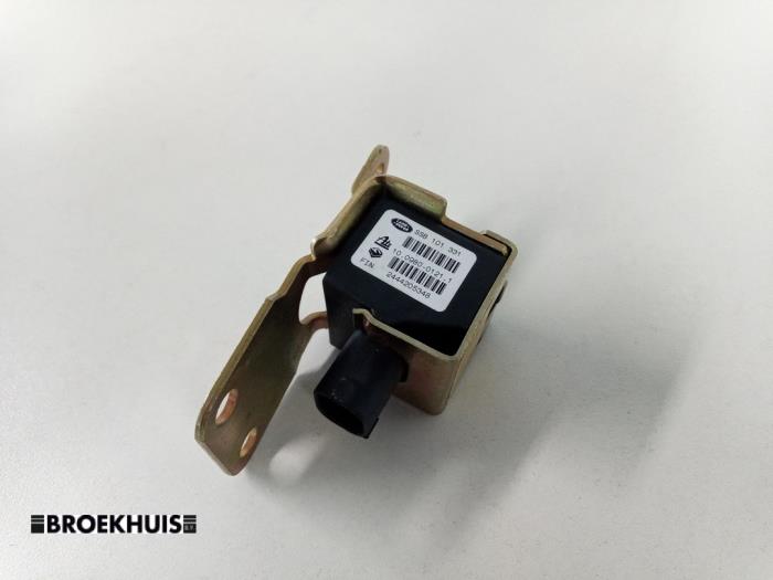 Begagnade Styrvinkelsensor Landrover Freelander Hard Top 2.0 td4 16V Pris € 25,00 Marginaltabell erbjuds av Autobedrijf Broekhuis B.V.