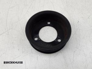 Used Water pump pulley Renault Master IV (FV) 2.3 dCi 100 16V FWD Price € 30,25 Inclusive VAT offered by Autobedrijf Broekhuis B.V.