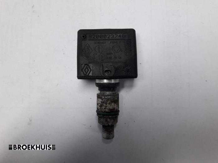 Begagnade Däcktryckssensor Renault Laguna II Grandtour (KG) 1.8 16V Pris € 10,00 Marginaltabell erbjuds av Autobedrijf Broekhuis B.V.