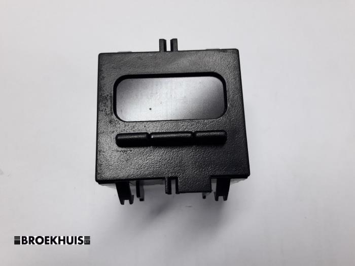 Begagnade Klocka Renault Scénic I (JA) 1.9 dTi Pris € 10,00 Marginaltabell erbjuds av Autobedrijf Broekhuis B.V.