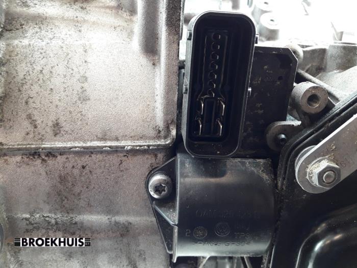 Gearbox from a Volkswagen Golf VII (AUA) 1.0 TSI 12V BlueMotion 2019