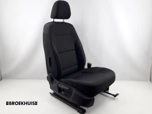 Gebrauchte Sitz rechts Volkswagen Golf VII (AUA) 1.0 TSI 12V BlueMotion Preis € 150,00 Margenregelung angeboten von Autobedrijf Broekhuis B.V.