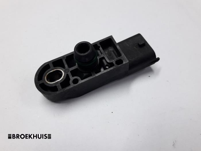 Begagnade MAP-sensor (insugsrör) Renault Grand Scénic II (JM) 2.0 16V Pris € 10,00 Marginaltabell erbjuds av Autobedrijf Broekhuis B.V.