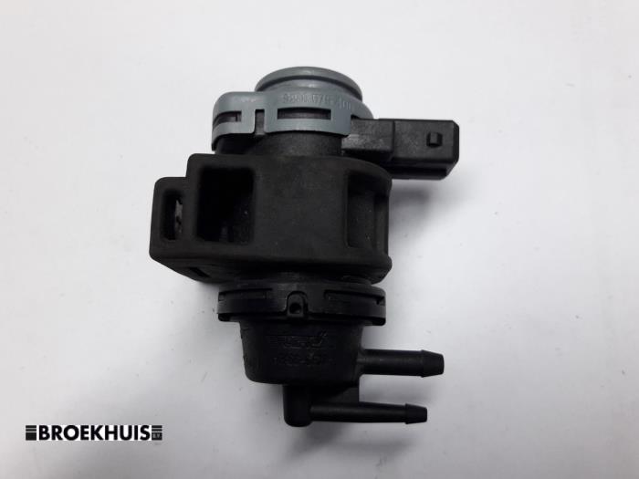 Électrovanne De Dépression RENAULT 8200575400 Pour Laguna III 2.0 DCI - Occasion