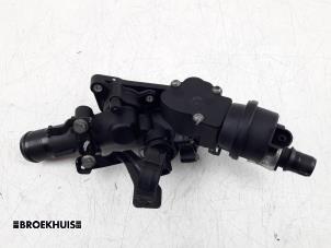 Used Thermostat housing Renault Megane III Coupe (DZ) 1.5 dCi 110 Price € 40,00 Margin scheme offered by Autobedrijf Broekhuis B.V.