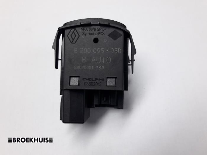 AIH headlight switch from a Renault Twingo II (CN) 1.2 2009