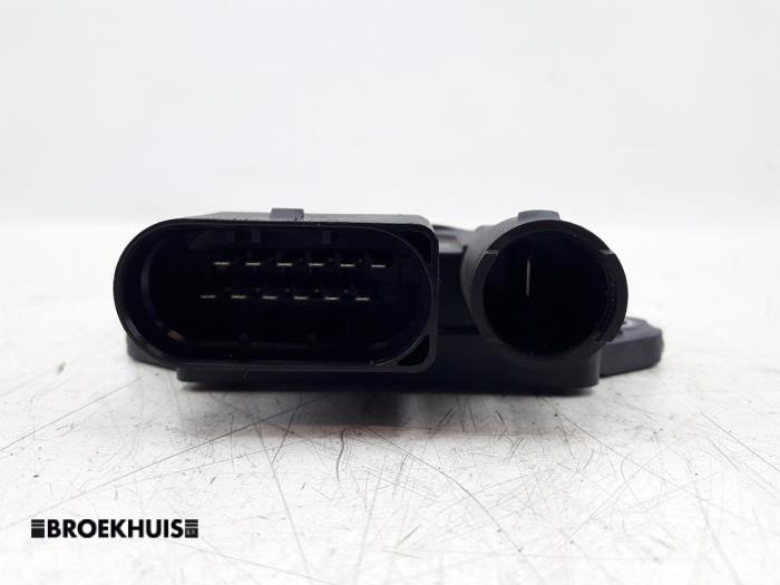 Glow plug relay Mercedes C C200d 1.6 Turbo 16V A6549003300