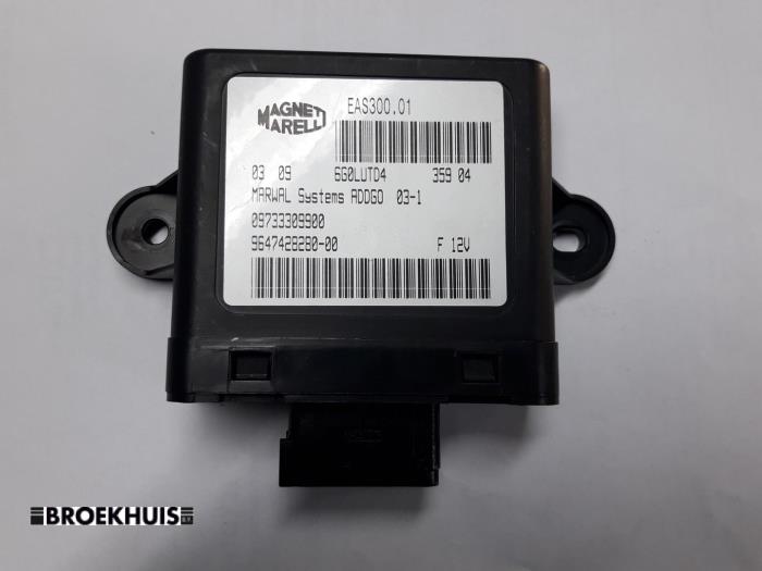 Używane Modul paliwowy ADM Peugeot 407 SW (6E) 2.0 HDiF 16V Cena € 15,00 Procedura marży oferowane przez Autobedrijf Broekhuis B.V.