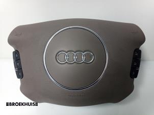 Usados Airbag izquierda (volante) Audi A4 (B6) 2.0 FSI 16V Precio € 25,00 Norma de margen ofrecido por Autobedrijf Broekhuis B.V.