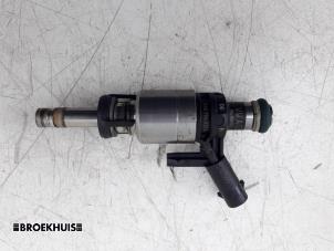 Usagé Injecteur (injection essence) Audi A4 (B9) 2.0 T MHEV 16V Prix € 40,00 Règlement à la marge proposé par Autobedrijf Broekhuis B.V.