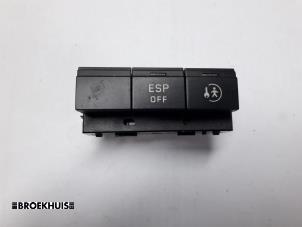 Used ESP switch Peugeot 407 (6D) 2.0 HDiF 16V Price € 10,00 Margin scheme offered by Autobedrijf Broekhuis B.V.