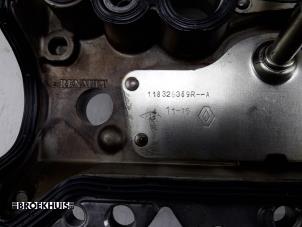 Ventildeckel van een Renault Kadjar (RFEH) 1.2 Energy TCE 130 2016