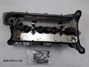 Ventildeckel van een Renault Kadjar (RFEH) 1.2 Energy TCE 130 2016