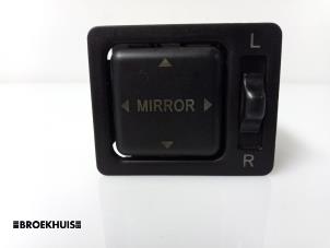 Used Mirror switch Daihatsu Terios (J1) 1.3 16V 4x4 Price € 10,00 Margin scheme offered by Autobedrijf Broekhuis B.V.
