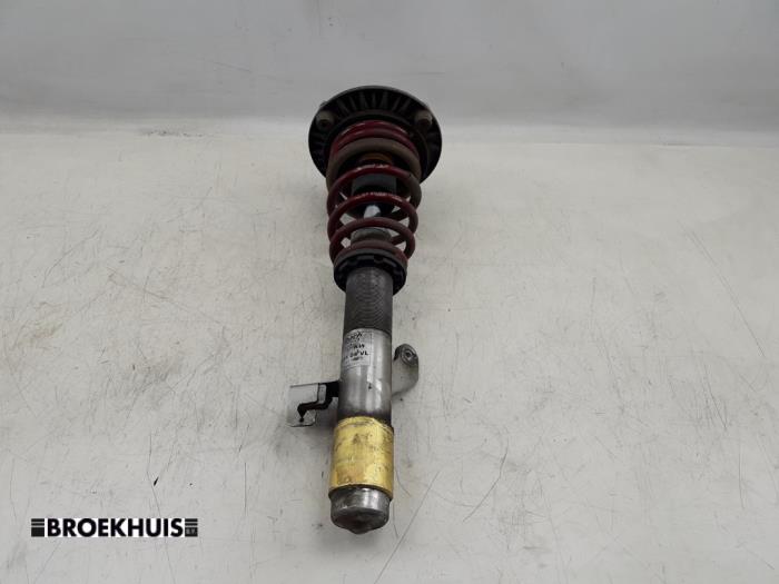 Front shock absorber rod, left from a BMW 3 serie (F30) 328i 2.0 16V 2012
