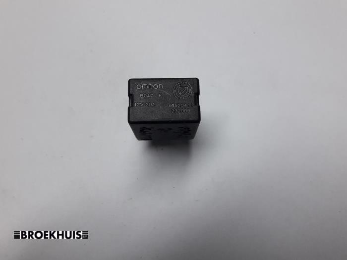 Begagnade Relä Peugeot Bipper (AA) Pris € 5,00 Marginaltabell erbjuds av Autobedrijf Broekhuis B.V.