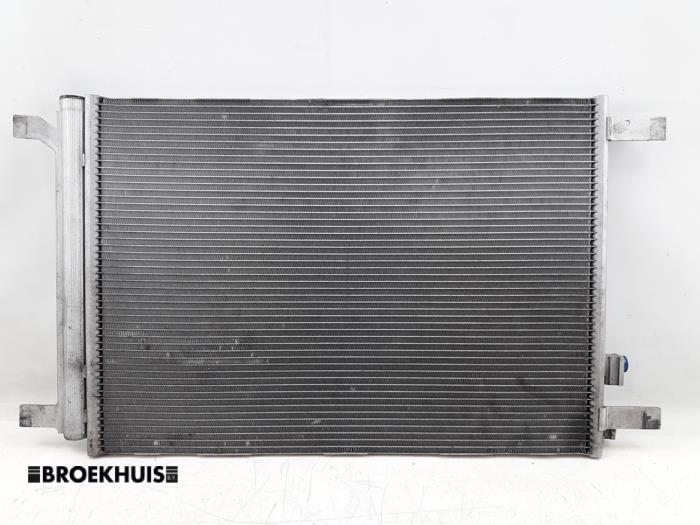 Begagnade AC-radiator Volkswagen Golf VII Variant (AUVV) 1.2 TSI BlueMotion 16V Pris € 60,00 Marginaltabell erbjuds av Autobedrijf Broekhuis B.V.