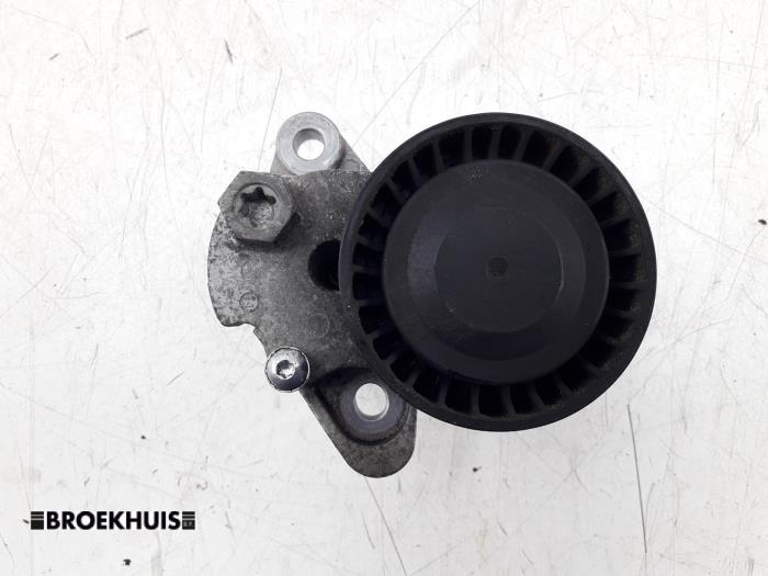 Usados Tensor correa múltiple Volkswagen Golf VII Variant (AUVV) 1.2 TSI BlueMotion 16V Precio € 12,50 Norma de margen ofrecido por Autobedrijf Broekhuis B.V.